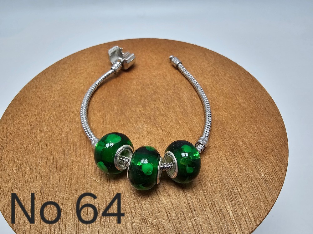 Charms Beads Bracelet Lampwork Handmade Resin Epoxy Green Color European NEW