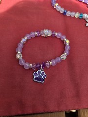 Purple Beaded Stretch Bracelet Paw Print Dangle Charm Animals Theme