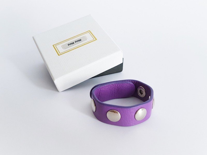 MIU MIU RESORT 2017 Purple Calfskin Leather Studded Bracelet NIB gallery