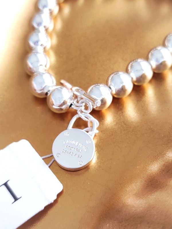 ✨Lauren Ralph Lauren Silver-Tone Logo Padlock 21 Beads Toggle Bracelet✨ 17.5cm gallery