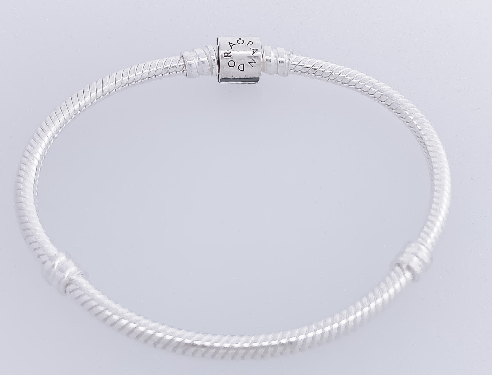 New 100% Authentic PANDORA 925 Ale Silver Barrel Clasp Charm Bracelet 598816C00 gallery