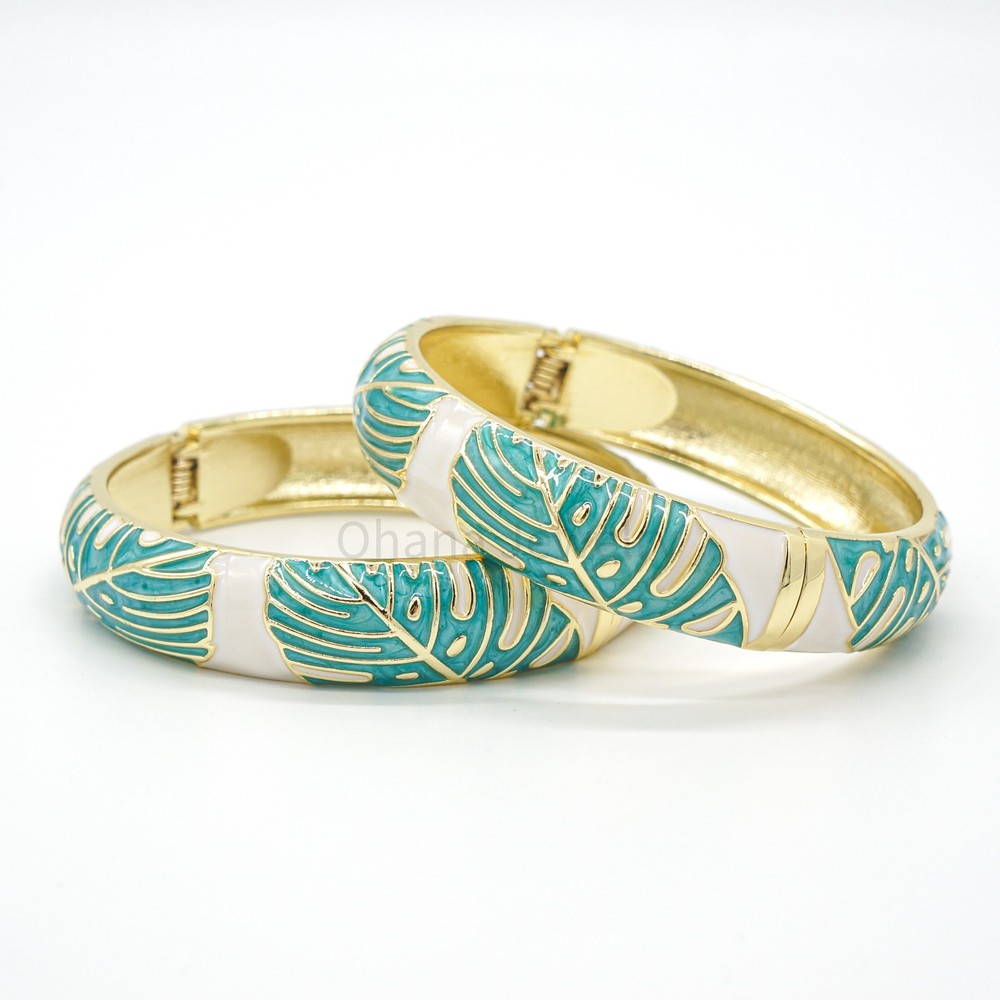 Hawaiian Monstera Leaves Hinged Clasp Fashion Enamel Bangle Bracelet (Aqua)