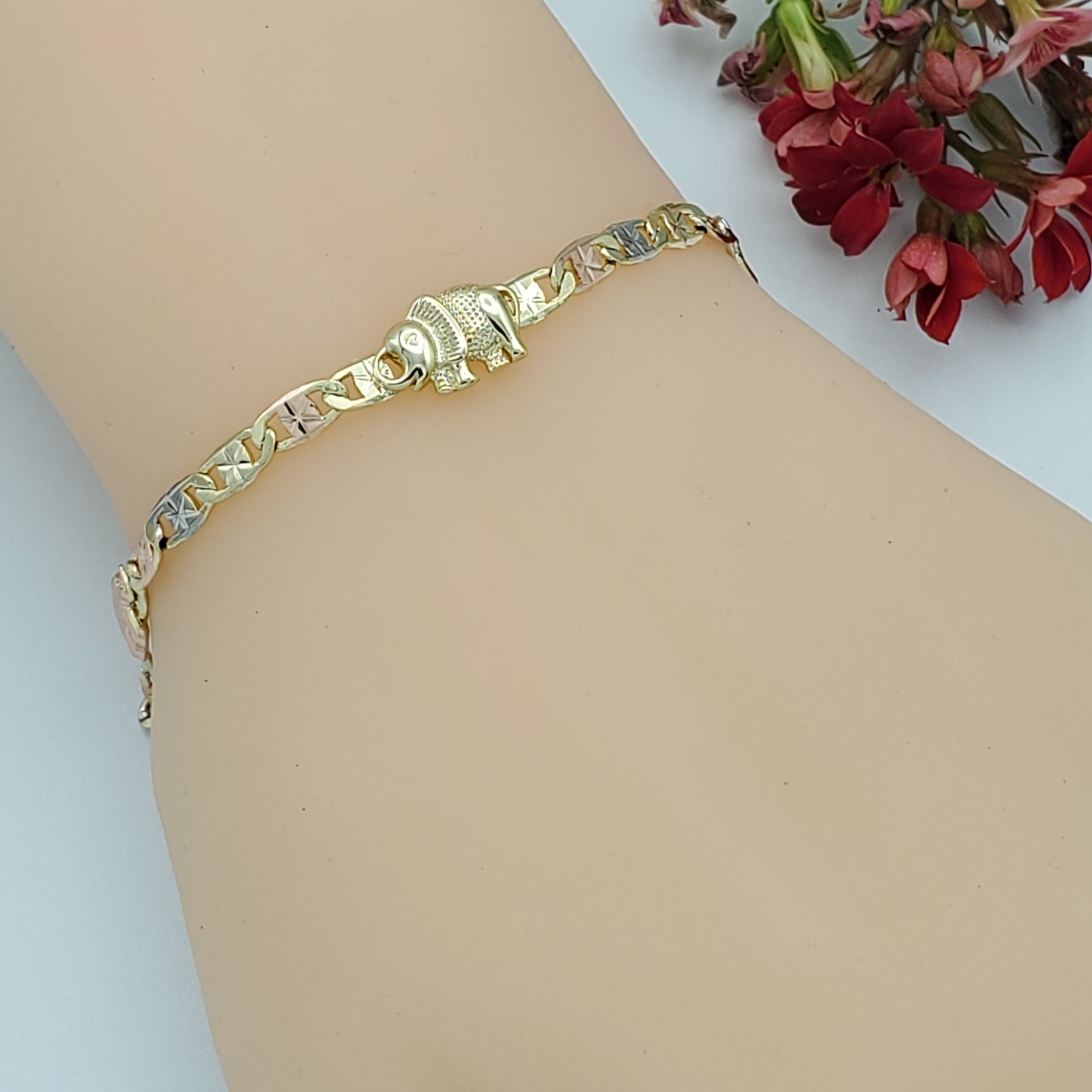 Woman Tri Color Gold Plated 3 Turtles Chain Turtle Bracelet. Oro Laminado gallery