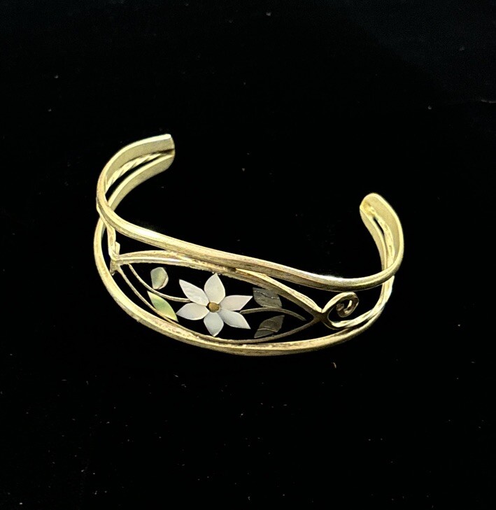 Vintage 1970s Alpaca Silver Mother Of Pearl Floral Cuff Bracelet Marked