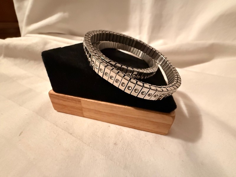 Pair Silver Tone Stretch Tennis Bracelets Clear Rhinestone Crystal Stackable gallery