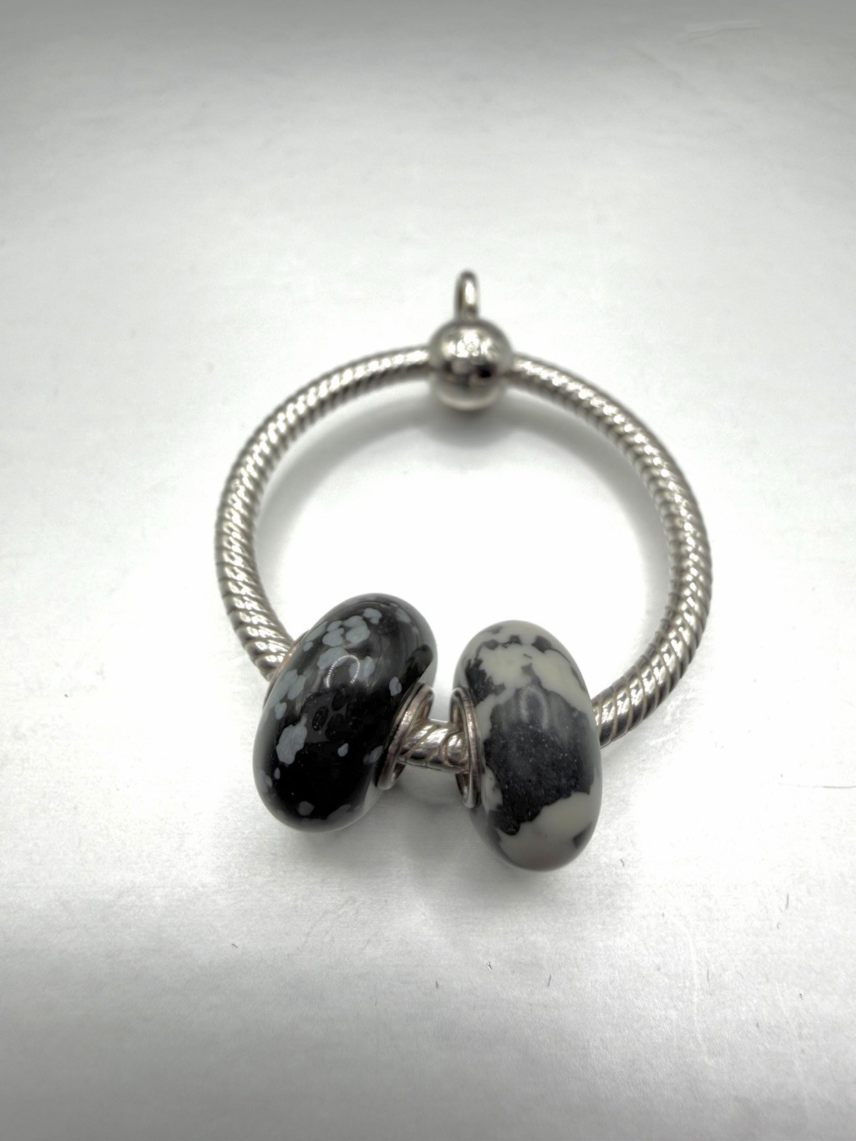 2 Stone Beads For Popular Bracelet Brands gallery