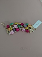 Betsey Johnson Bracelet Valentines Sweethearts Candy Conversation Hearts Charms