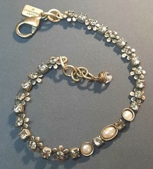 Mary DeMarco Pearl Flower Rhinestone Vintage Bracelet Unique Adjustable 7 Iinch