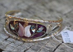 VINTAGE JEWELRY Cuff Bracelet Alpaca Abalone Mother of Pearl Flower Beautiful!