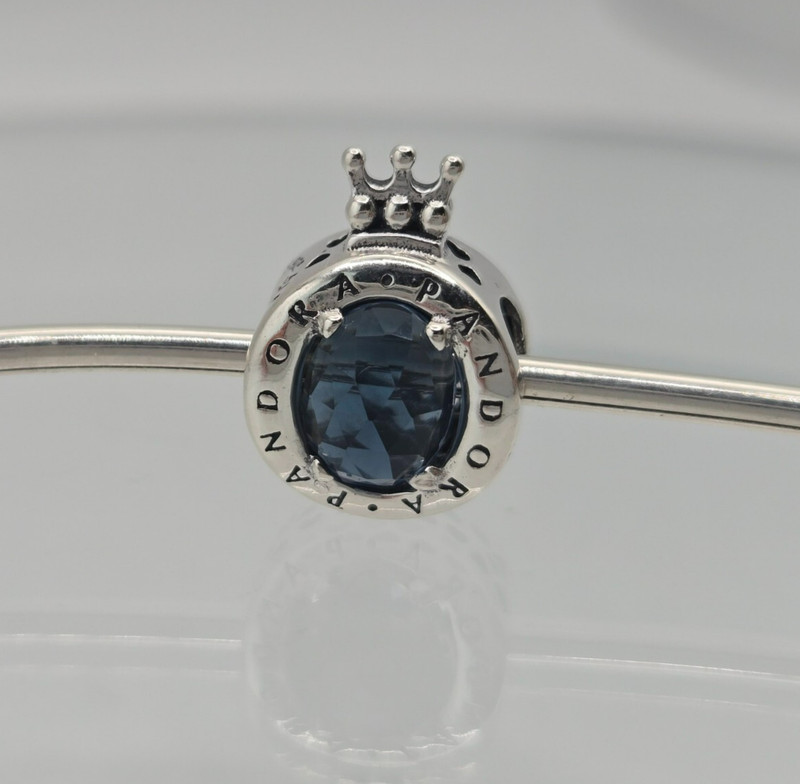 Authentic Pandora Silver Sparkling Crown "O" Blue Moments Silver Charm gallery