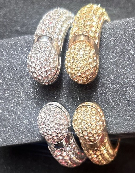 HSN Joan Boyce HematiteTone "Kissable” Bangle Bracelets Set Of 2