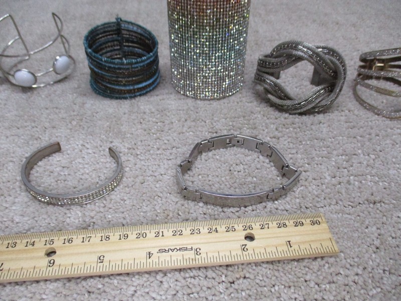 Unbranded Bracelet Jewelry Lot Of 10 Rhinestone Beaded Silver Tone gallery