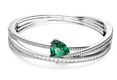Swarovski 5665326 Rhodium Plated Hyperbola Green Bracelet Size L New Genuine💕❤️