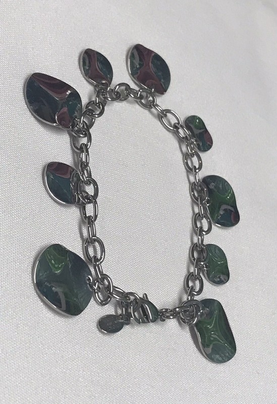 EDFORCE Stainless Steel Wavy Disc 9 Charm Bracelet Dangle 8” Signed EUC gallery