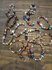 Lot Of 12 Vintage Glass & Metal Beaded Bracelets