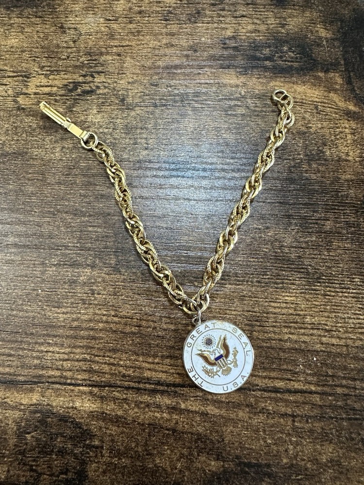 Great Seal of the United States Charm Bracelet Gold Tone Eagle Medallion