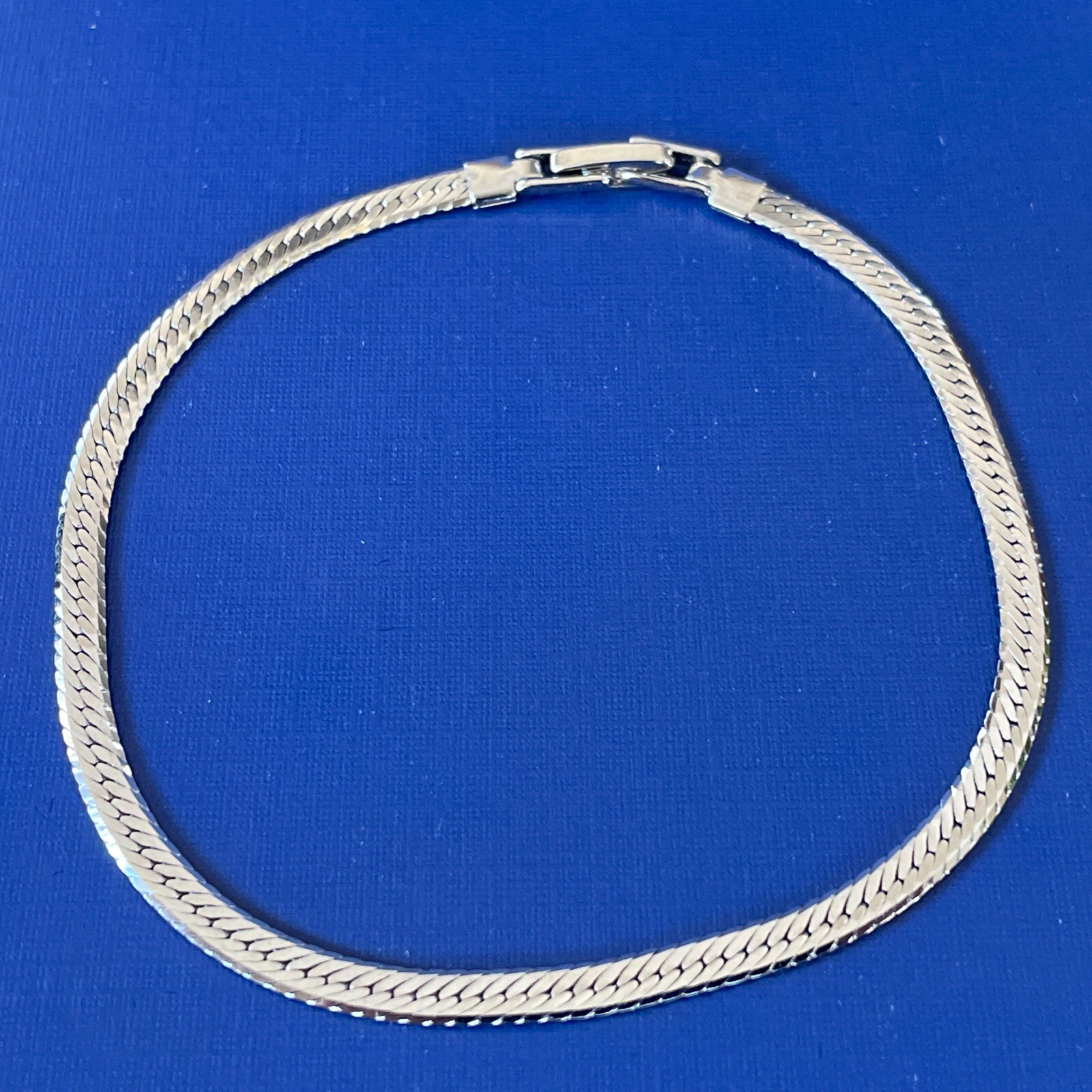 14K GS Gold Shell Herringbone 8" Bracelet gallery