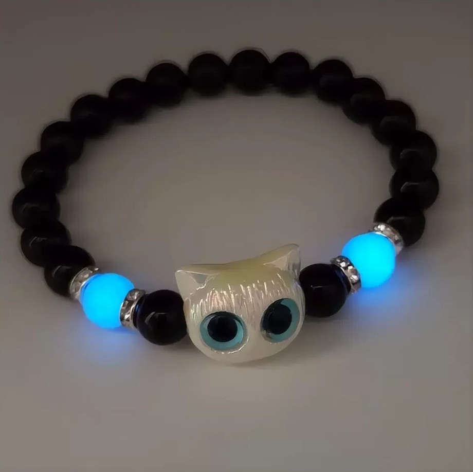 1/2 pcs Cute Luminous Cat Head Matching Bracelet for Couples & Friends gallery