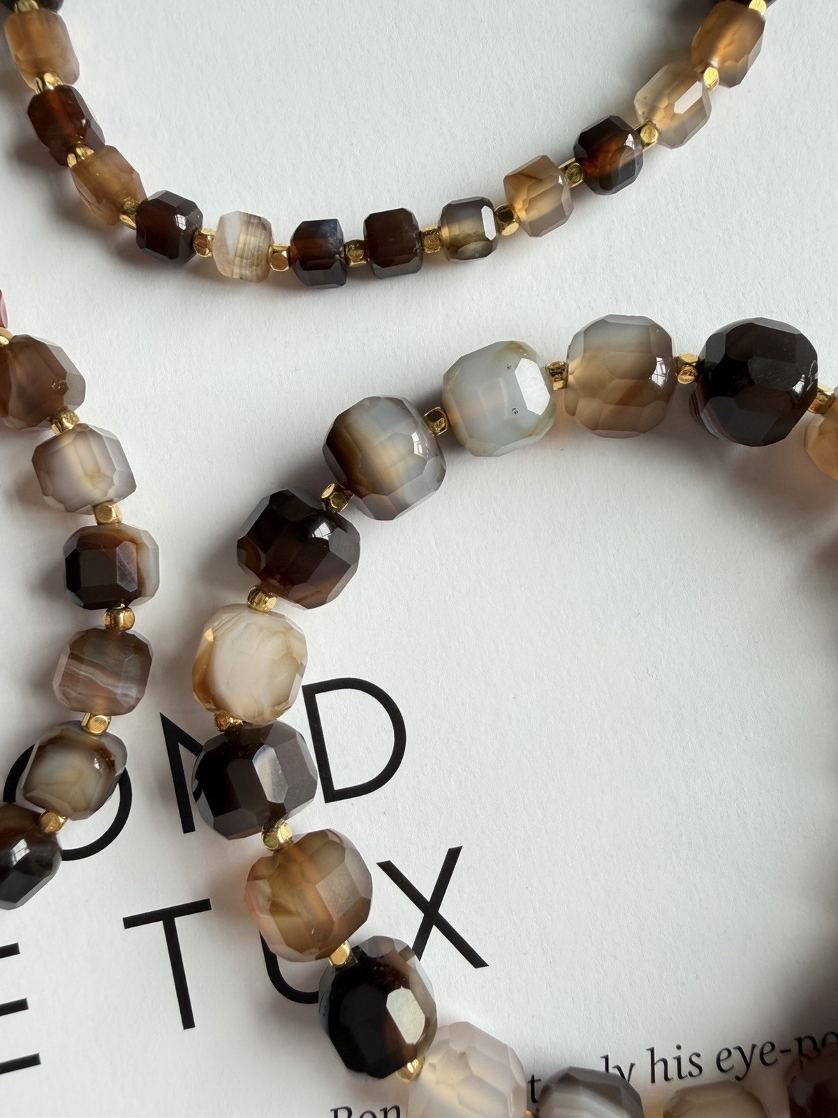 Botswana Banded Agate Faceted Cube Stretch Bracelet – Warm Neutral Tones 10mm gallery