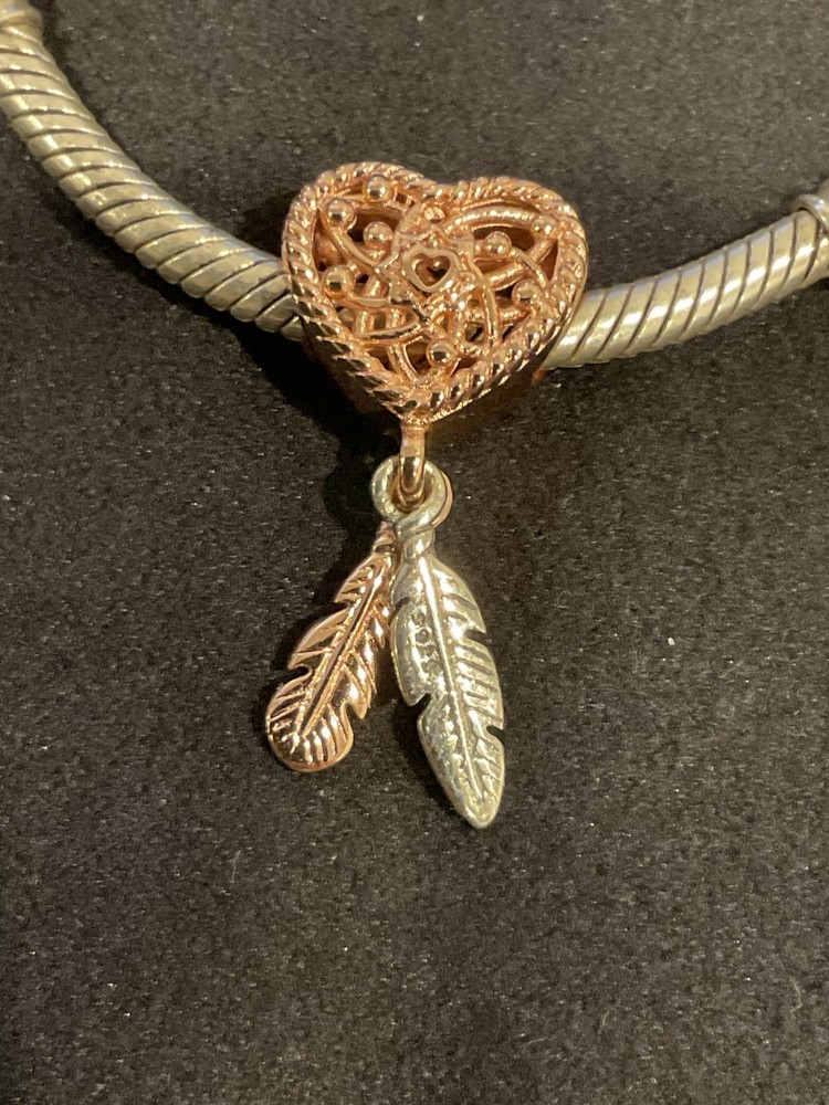 Authentic PANDORA Rose Openwork Heart Feathers Dreamcatcher 789068C00 Charm