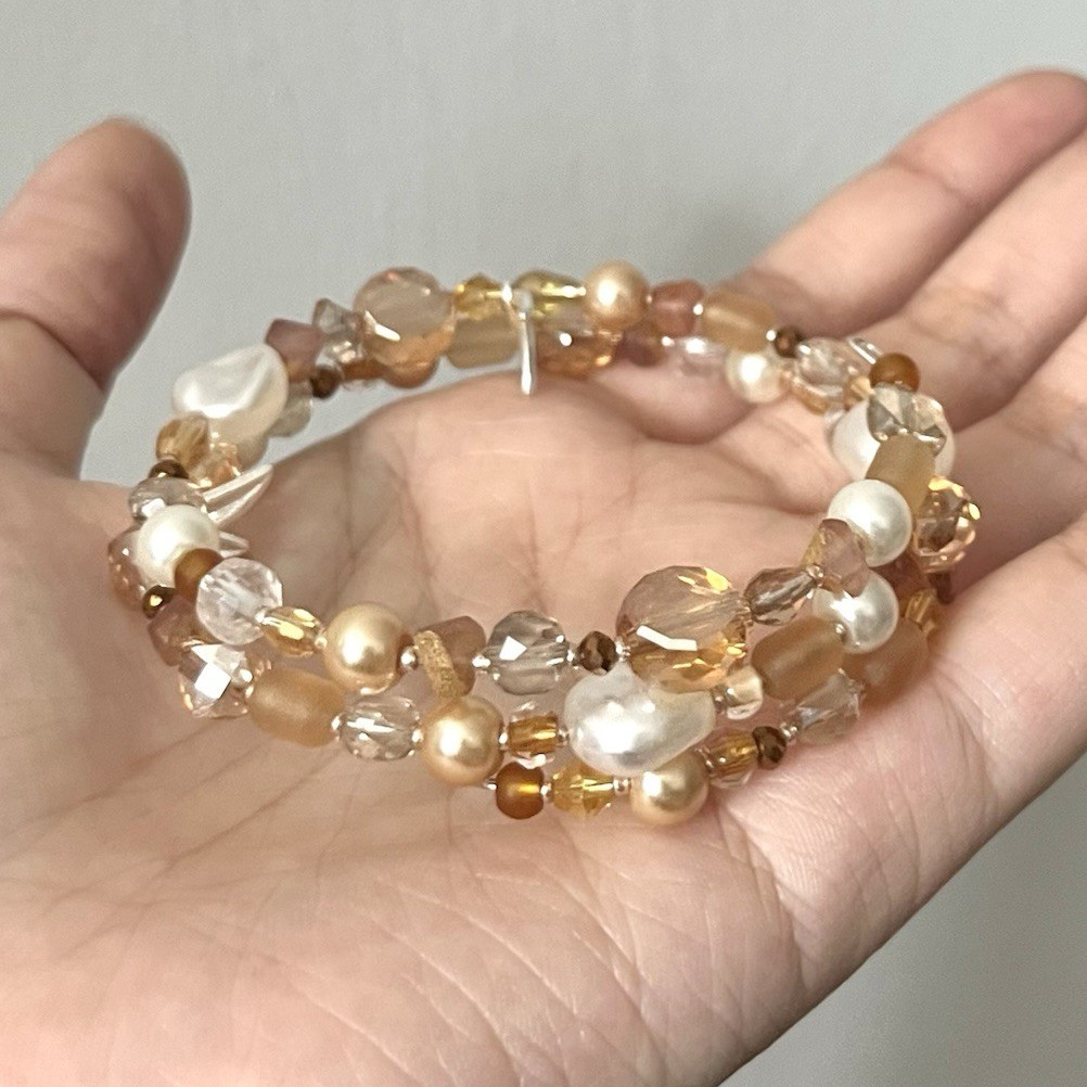 Gold, Clear & White Glass Beaded Stretch Bracelet w/ Baroque Pearl, Charm gallery