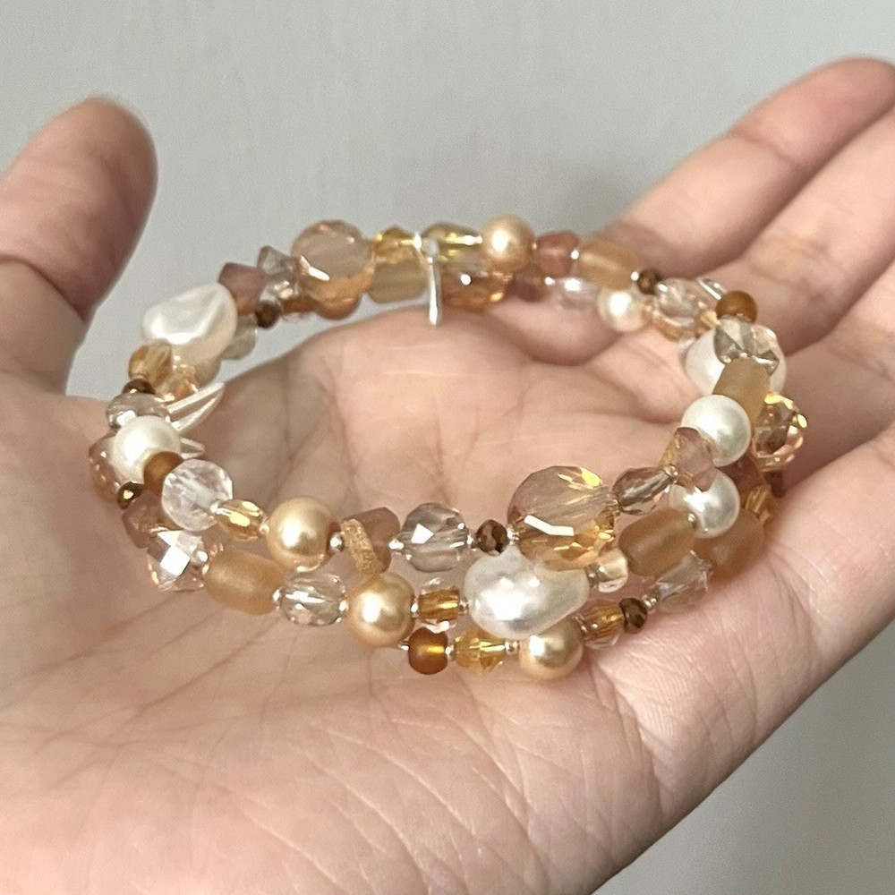 Gold, Clear & White Glass Beaded Stretch Bracelet w/ Baroque Pearl, Charm