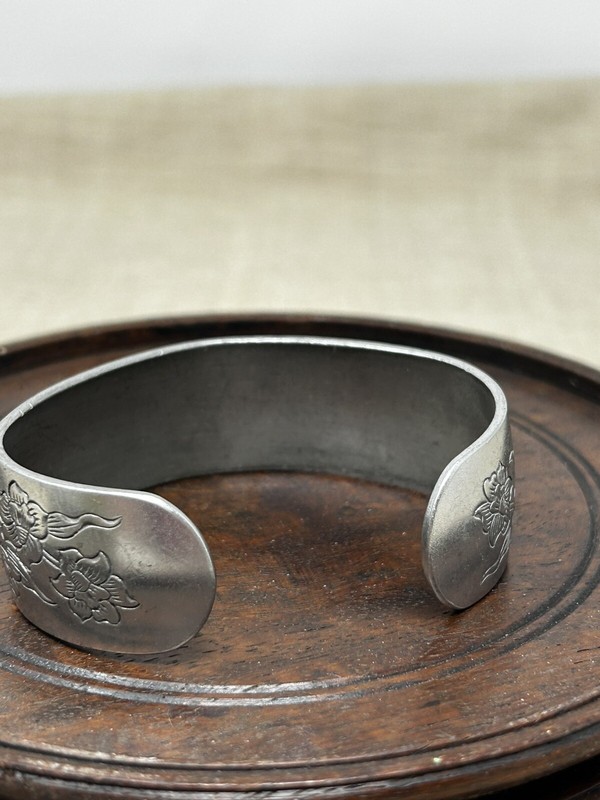 Vintage Kirk Pewter Cuff Floral Bracelet Jonquil Boho Hippie Flowers 7/8” #900-3 gallery