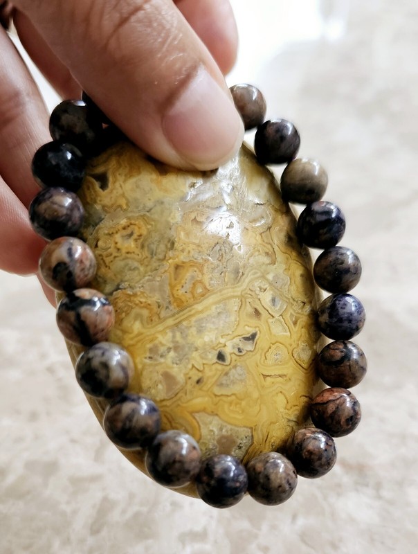 Natural Lilac Jasper Crystal Bracelet 7.5mm gallery