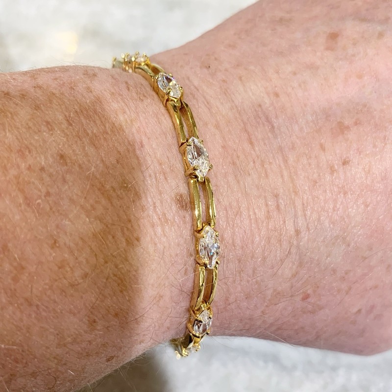 VTG Paperclip CZ Tennis Bracelet Gold Plated Cubic Zirconia 2 safety Signd 7.75” gallery