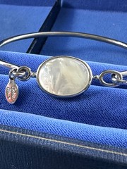 Mother of Pearl Bangle Bracelet Silver Tone Oval Cookie Lee