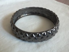Beautiful Bangle Bracelet Dark Silver Tone Texture 5/8″ Wide x 2 3/4″ Across