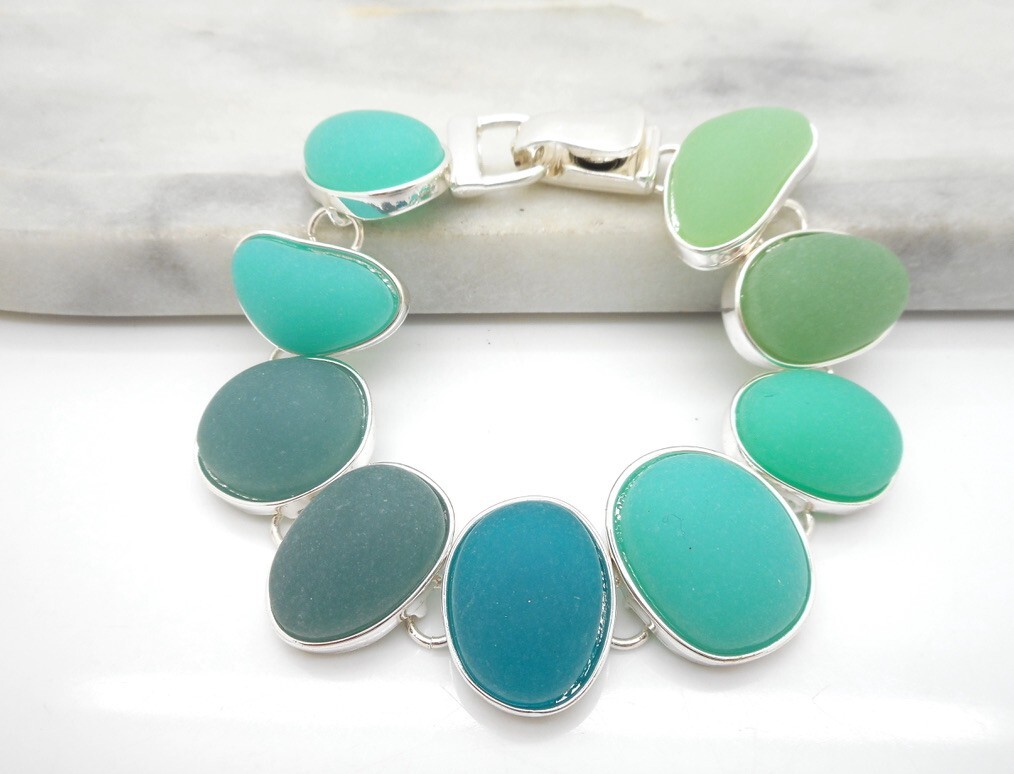 Sea Glass & Resin Women's Bracelet Magnetic gallery