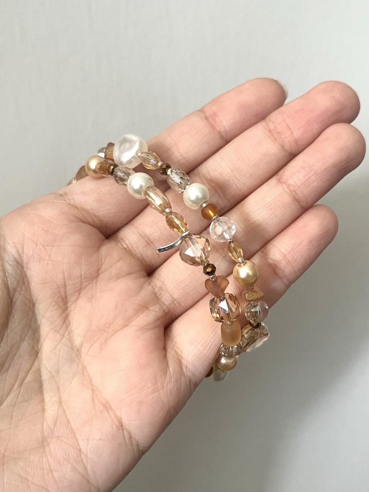 Gold, Clear & White Glass Beaded Stretch Bracelet w/ Baroque Pearl, Charm gallery