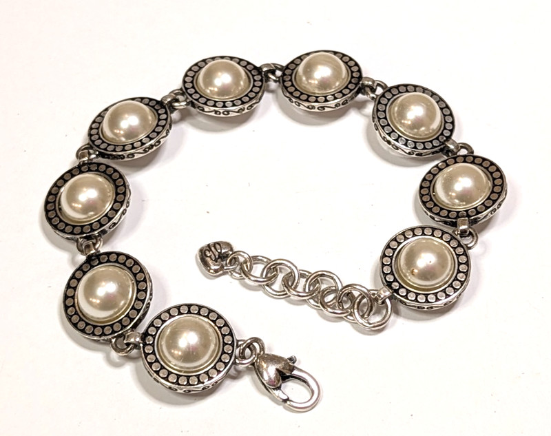 Brighton Halo Eclipse Bracelet Silver & Pearl In Brighton Gift Box gallery