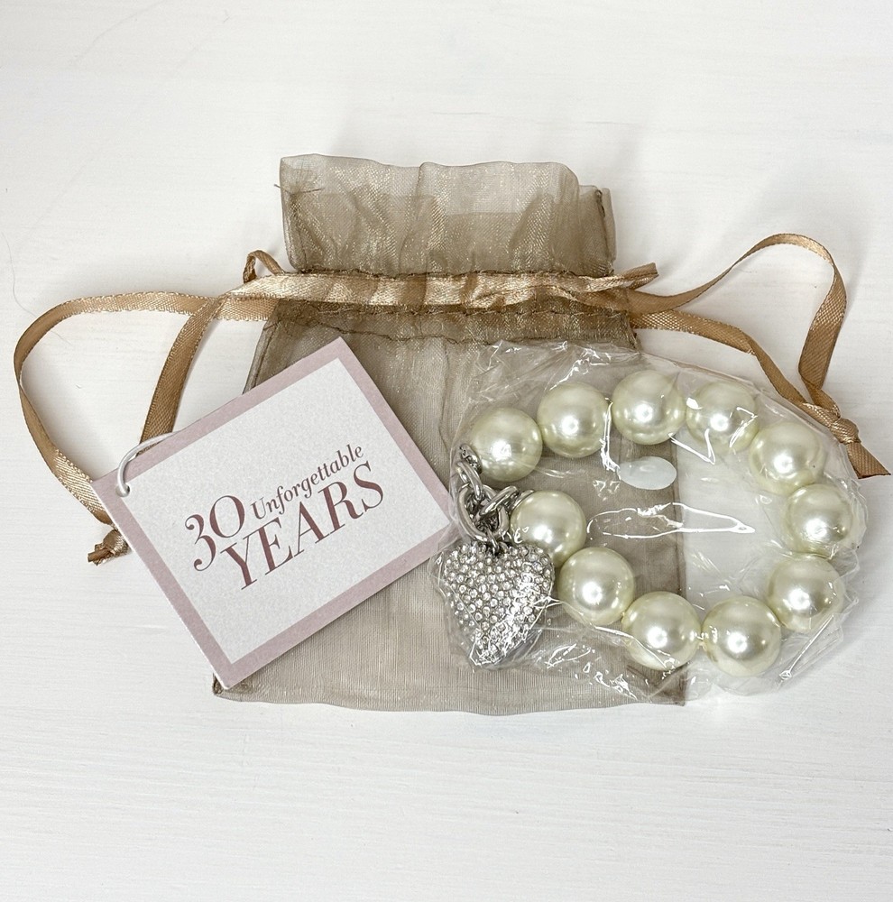 Chico's Faux Pearl Bracelet Crystal Heart Charm 30 Yr Anniversary Pouch New