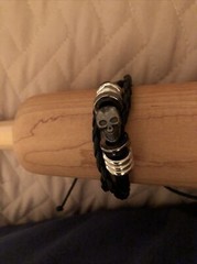 Men or Women’s Bracelet Leather – Skull