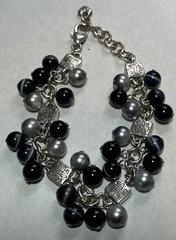 BRIGHTON MIMOSA Black & Gray Beads With Silver Squares Bracelet Adjustable 7-9”