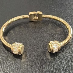 J56-Bracelet