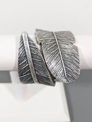 Boho Silver Tone Textured Feather Wide HInge Cuff Bracelet Western Coastal 6.5″