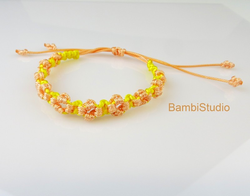 Handwoven Macrame Daisy Sun Flower Bracelet Adjustable Braided Cotton Cord gallery