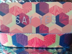  ZOX “SAY YES” Single Strap with Card. (Sz Medium)