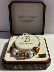Bella Perlina Charm Bracelet Golden Brown Beads, Faux Pearls & Faux Diamonds NWT