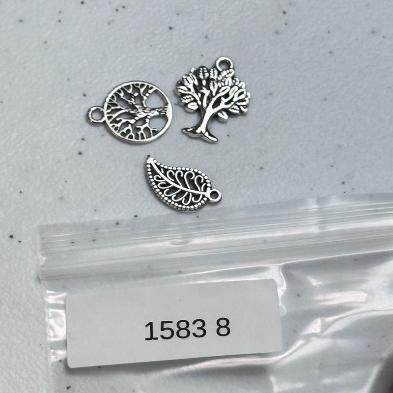 Silver Tone Tree of life leaf leaves Bracelet Charms Pendant set 3 1583-8a gallery