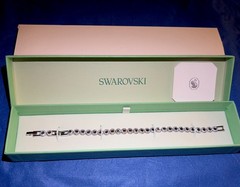 Swarovski Una Angelic Bracelet, Round Cut, Blue, Rhodium Plated – 5733401 – NEW