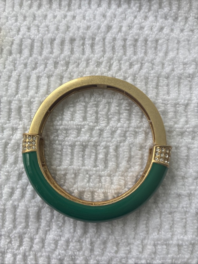 Lia Sophia Bracelet Green Enamel Gold Tone Crystal Rhinestones Stretch 7 to 8 in
