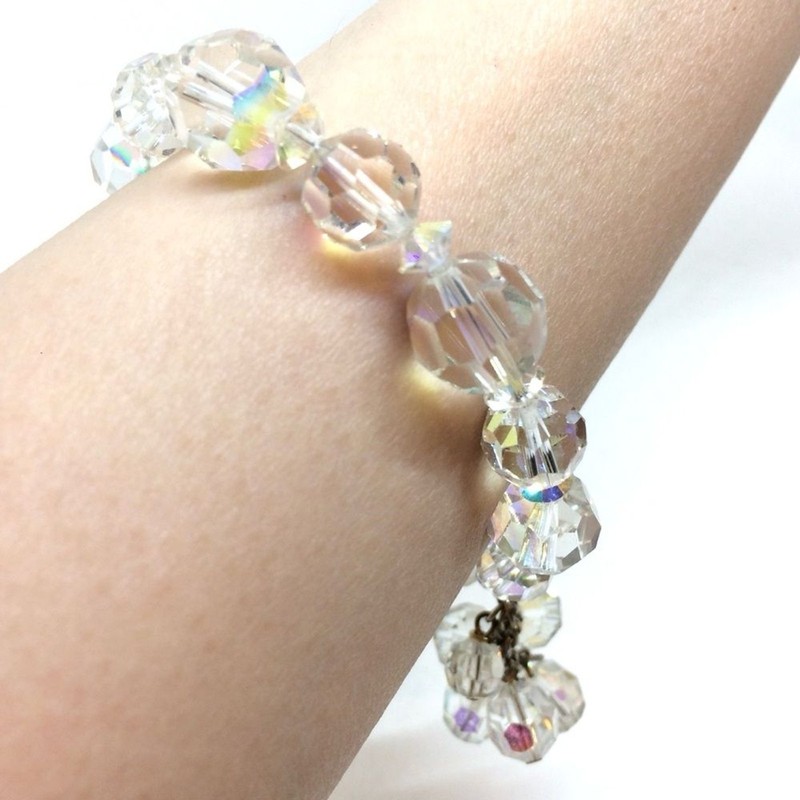 VINTAGE AURORA BOREALIS AB BEAD BRACELET BEADED CRYSTAL DANGLE GOLD TONE CLASP gallery