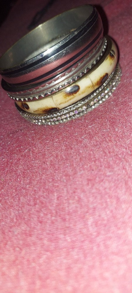 Stackable Bangle Beaded Charm Bracelet Lot Silver Blue Gold Metal Plastic Glass