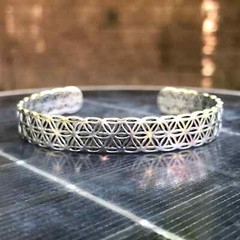 Handcrafted 925 Sterling Silver Flower/Tree of Life Viking Celtic Bracelet