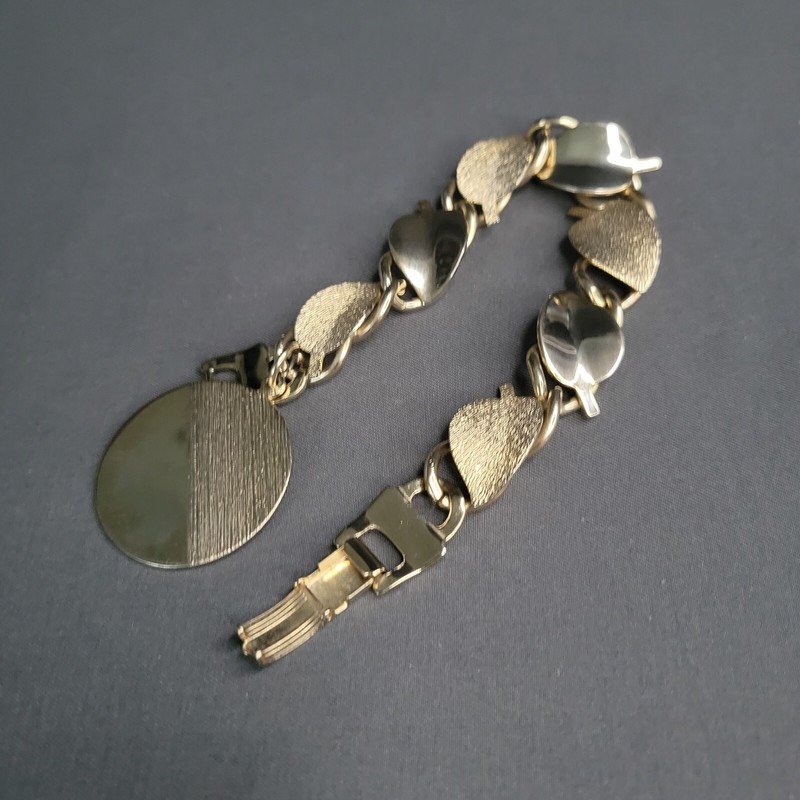 Half Brushed Gold Tone Leaf Shape Charm Chain Fashion Bracelet Foldover 6 in gallery