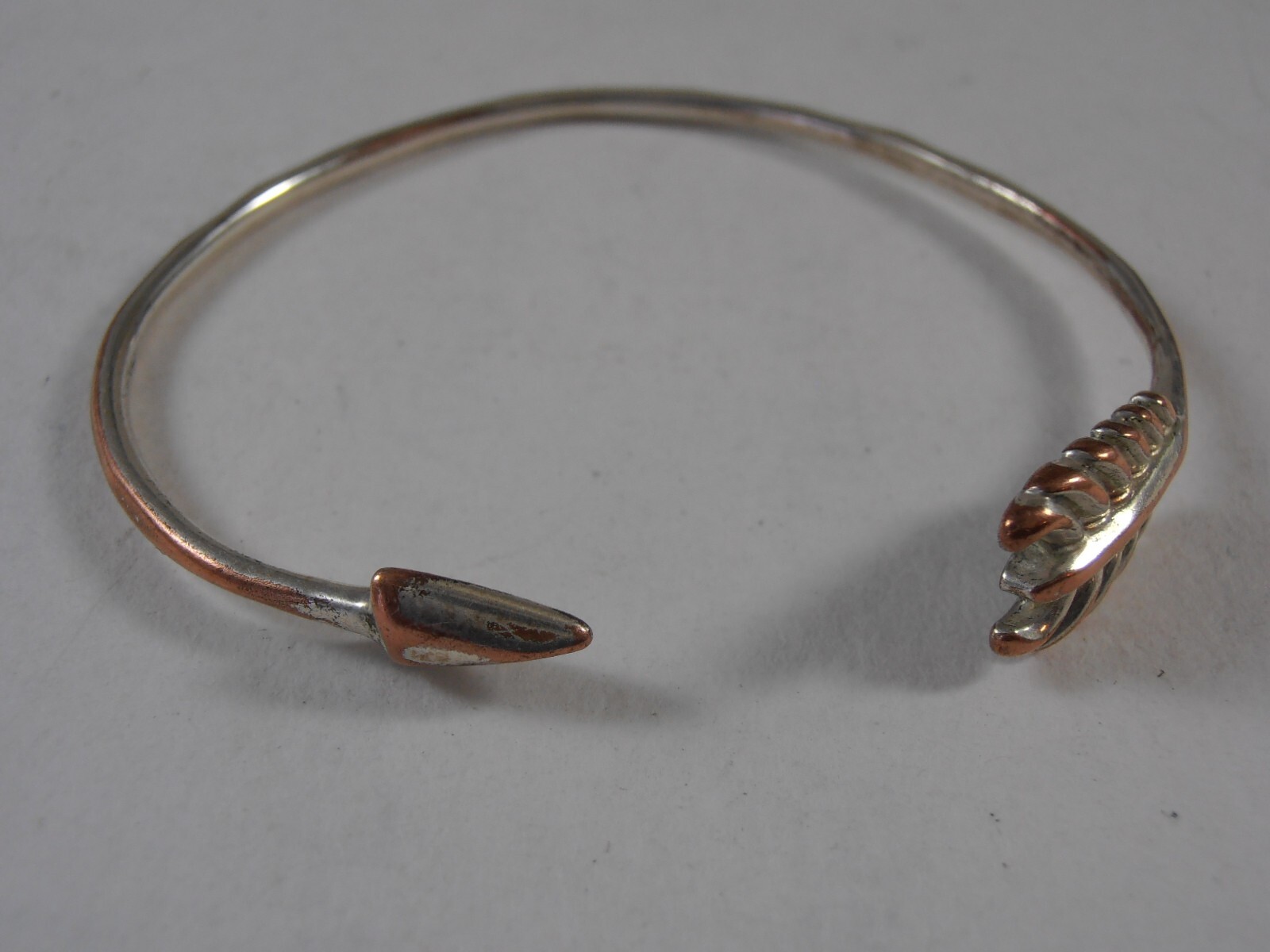 Vintage Designer Signed Stella & Dot Bangle Bracelet Arrow Silver Tone gallery